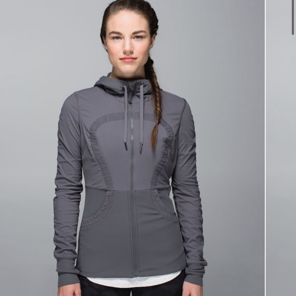 Lululemon Dance Studio Jacket III
Soot Light/Size 4 - Picture 1 of 8
